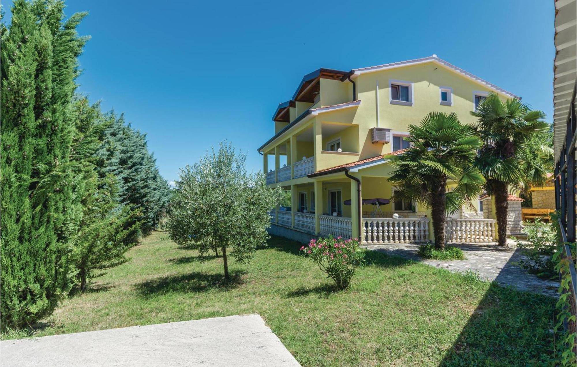 1 Bedroom Beautiful In * Porec